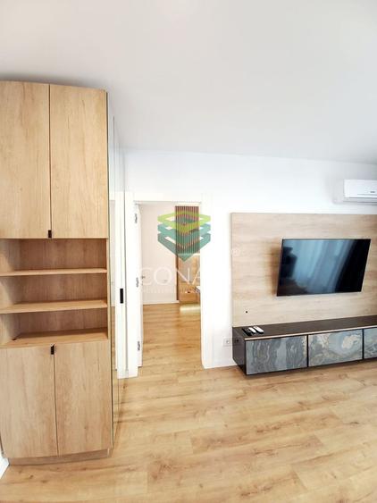 2 camere de inchiriat // Metrou Pipera