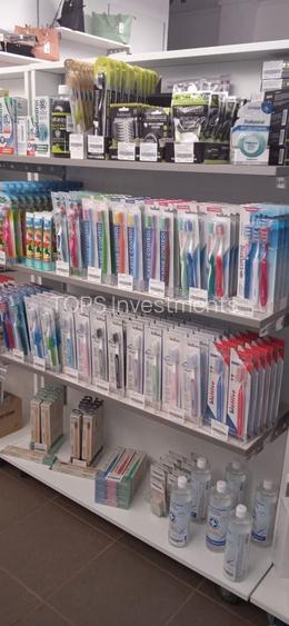 Spațiu comercial 200 mp ultracentral singurul vad pietonal 100% Roman - 16