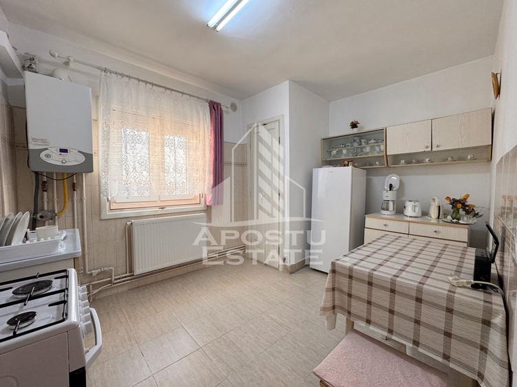 Apartament 2 camere, decomandat, 55mp, strada Maslinului in Timisoara