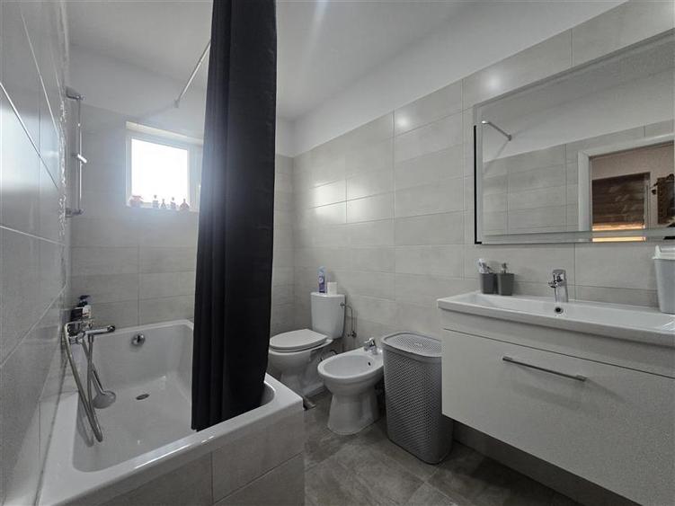 Casa moderna P+1 in Letea Veche cu 506 mp teren, zona usor accesibila
