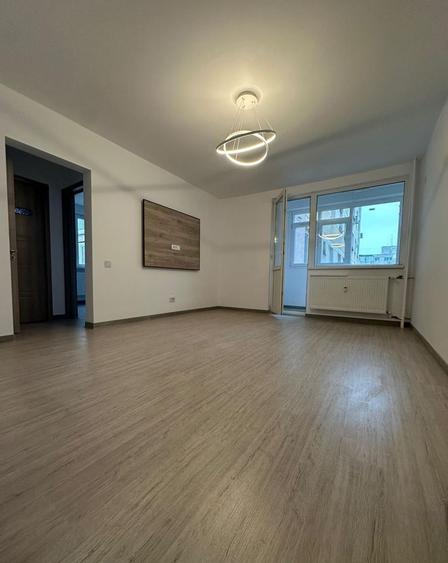 Renovat // Nou // Ultrafinisat