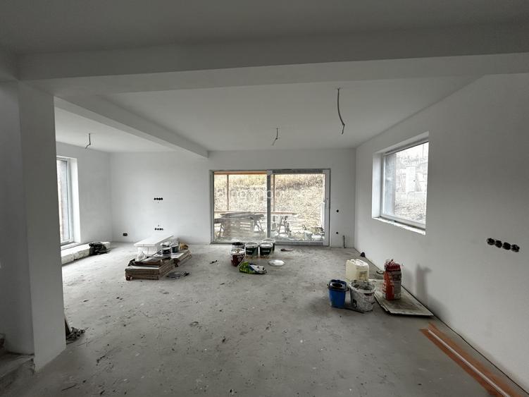 Casa Individuala in Chinteni 700mp teren zona str Crangului - 3