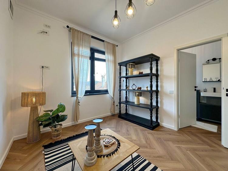 Apartament 2 camere Centrul Istoric, Pretabil Invistitie