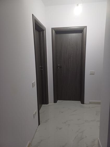 Apartament 2 camere de vanzare
