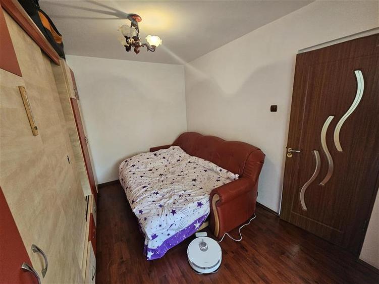 Resita, 2 Cam. Mobilat+Utilat, Micro 2