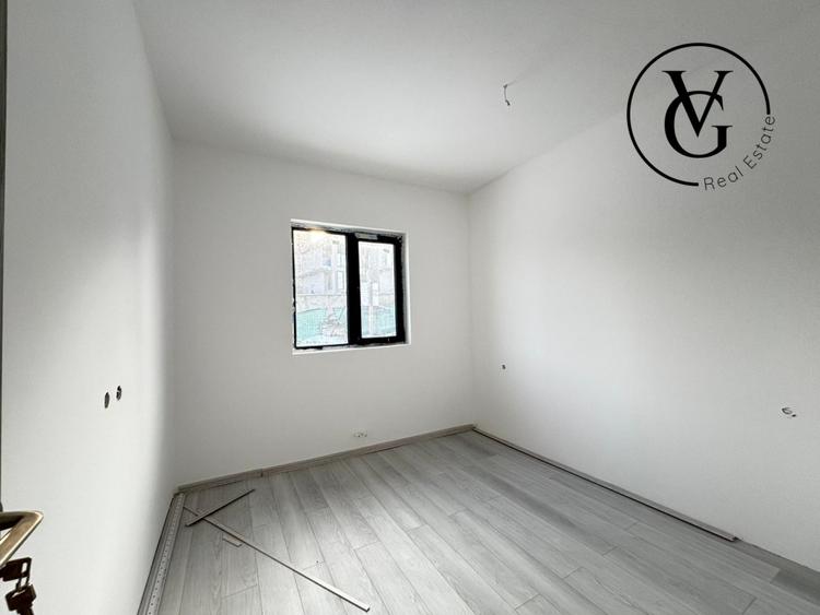 Casa la sol, 4 camere - 269 mp - Navodari