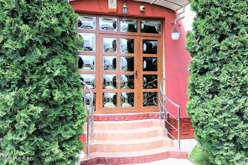 Mamaia Nord - Langa Mare, pensiune la cheie, 11 camere, 9 bai! - 28