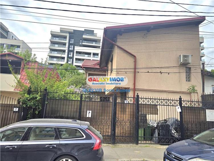 Casa 5 camere Crangasi | 210 mp | P+1+M | curte libera 350 mp | metrou - 25