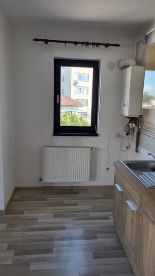Apartament 2 camere de vanzare - Teilor Residence, Pitesti
