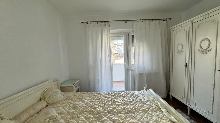 Apartament cu 3 camere de închiriat – Str. Vasile Conta, zona Decebal-AP1550