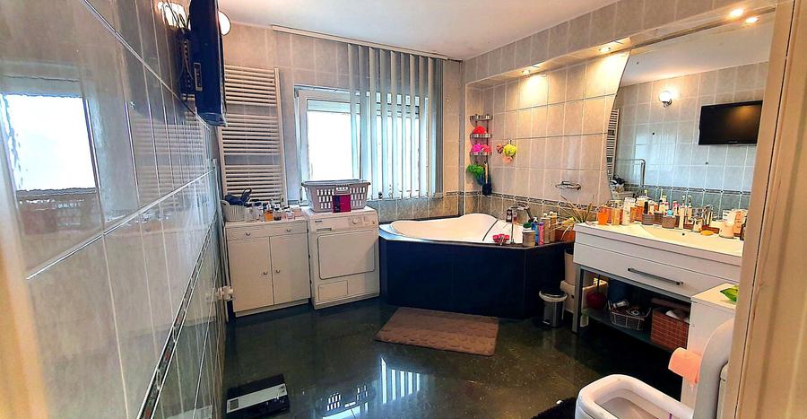 3 camere | 90 mp | 2 băi | Garaj | Mobilat și utilat modern