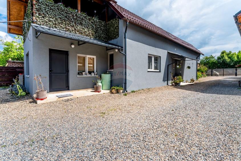Casa de vanzare | 4 camere | Floresti, Cluj | URBANO Shopping & Living