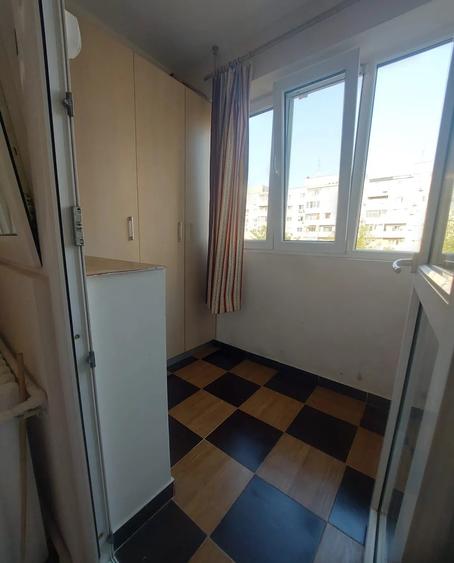 Garsoniera Drumul Taberei metrou Favorit