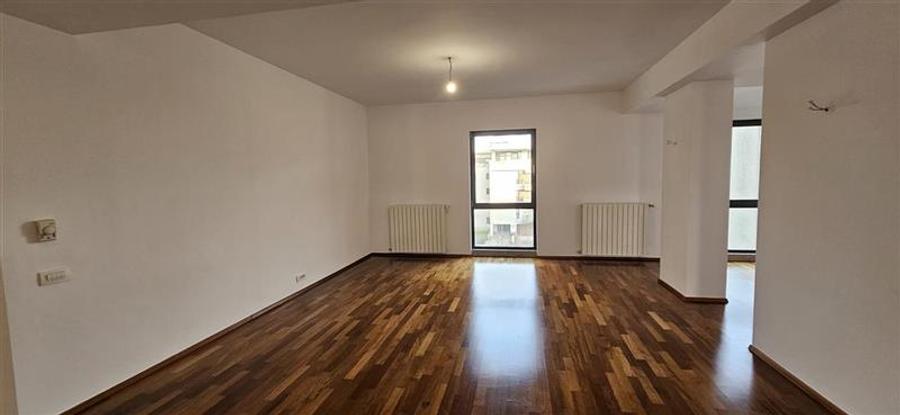 Apartament 4 camere,170 mp utili, garaj, langa Ambasada SUA.