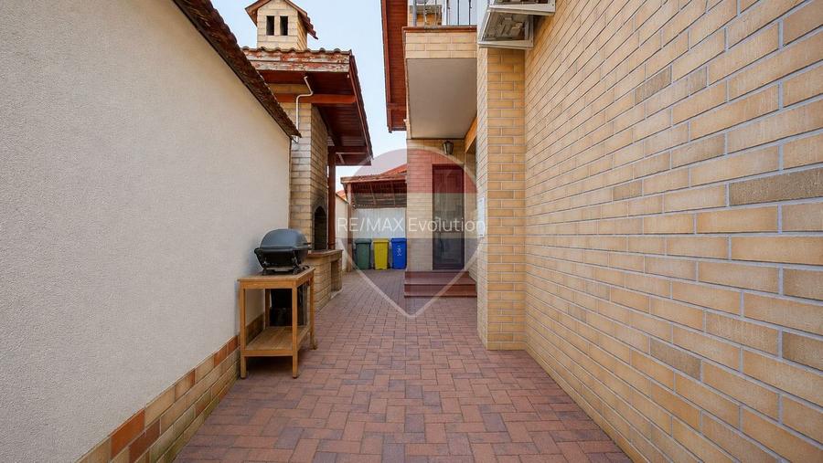 Comision 0% | Casă cu arhitectură unică în zona centrală Cristian