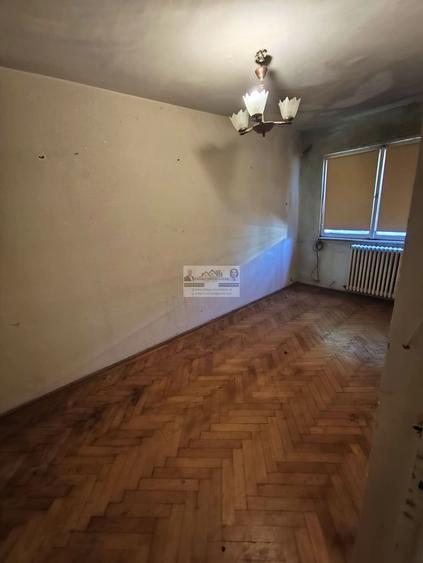 Apartament 4 camere | 60 mp | Etaj 3 | Aleea Strandului – Tecuci