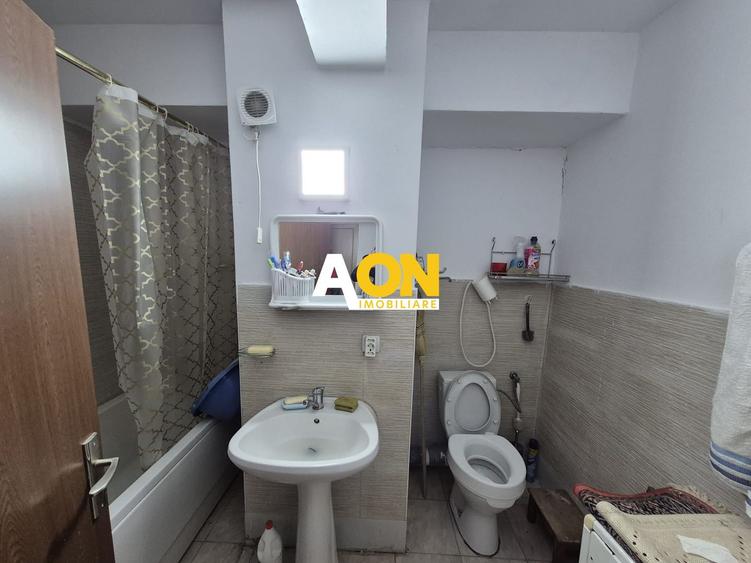 Apartament 2 Camere, Etaj 3, 55 mp, Decomandat, Zona Penny Micesti
