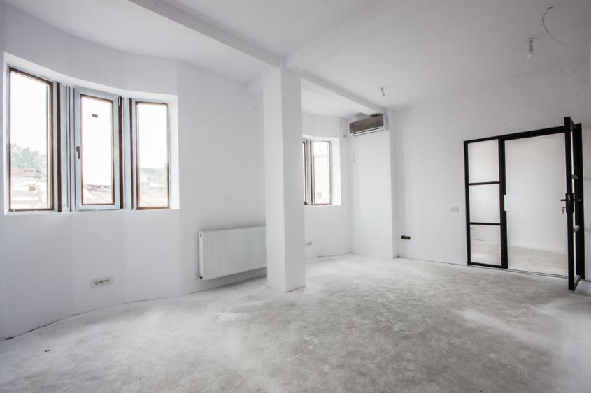 CLADIRE MIXTA PREMIUM | 856 mp utili | INVESTITIE EXCELENTA | ZONA CENTRALA