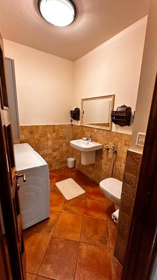 Penthouse Mamaia zona Butoaie P+1