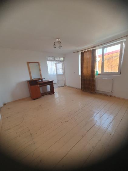 Casa cu teren 370 mp, Str. Ștefan cel Mare – între Școlilor și Călărași