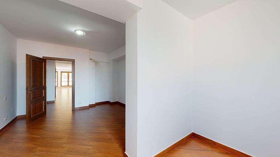 Apartament cu 3 camere, 164mpc - Dorobanti, bloc 2010