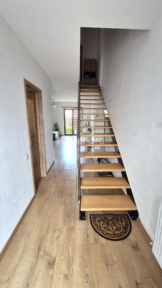 Casă, 4 camere, Brașovul Vechi, terasă, 2 locuri de parcare - direct proprietar - 8
