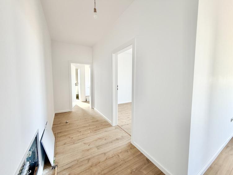 Apartament 3 camere 2 bai | terasa 20 mp | Drumul Boilor | Mosnita