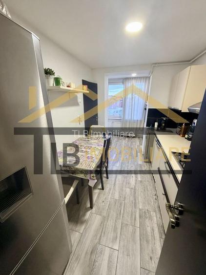 Apartament de 3 camere, 80mp, Zona Poli2 - 4