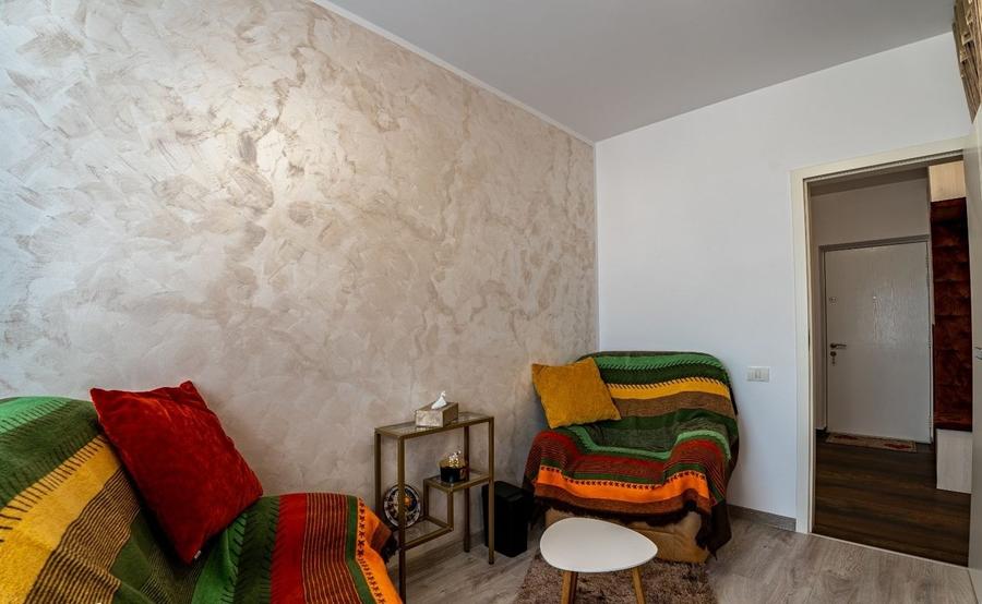 Apartament 3 camere mobilat si utilat modern intrare Racadau