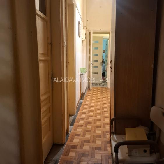 Piata Ovidiu-apartament 3 camere,parter,intrare din strada - 5