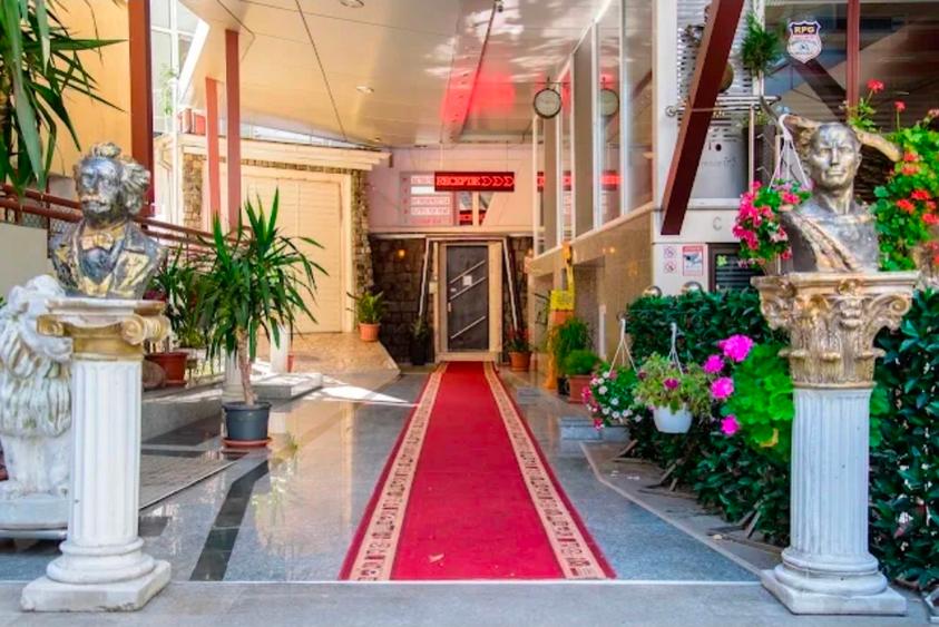 Ocazie direct proprietar 100 mp open space la 890 eur taxe incluse, 1 min metrou