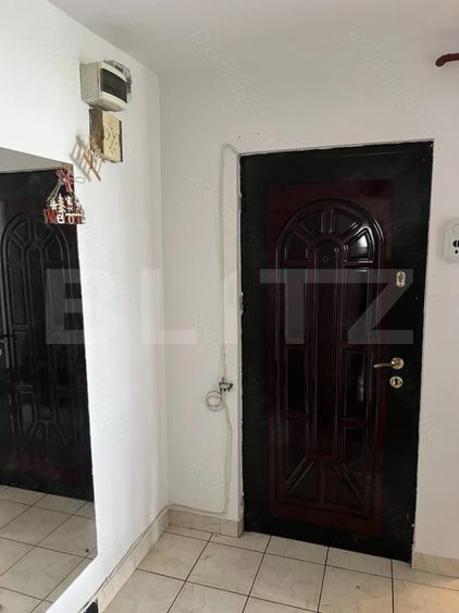 Apartament 3 camere, 66 mp, zona Canta