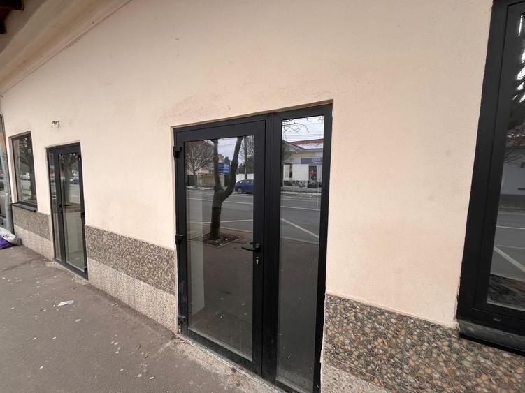Vand doua spatii comerciale, str Ioan Budai Deleanu - 0752.600.222.