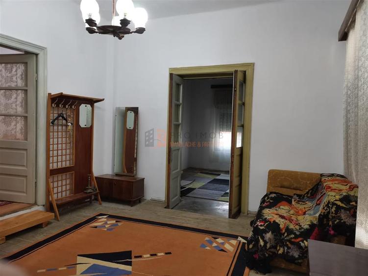 Casa tip parter zona Izvorul Dulce com. Merei