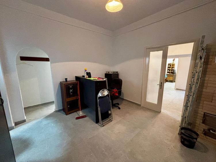 VANZARE APARTAMENT 2 CAMERE - CENTRALA PROPRIE - ULTRACENTRAL-PLOIESTI