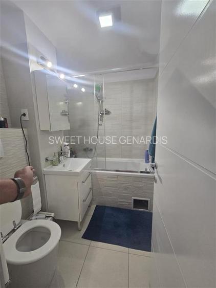 Apartament cu trei camere renovat zona Campului - 10