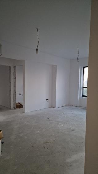 Proprietar persoana fizica vand ap 3 camere Tomis nord