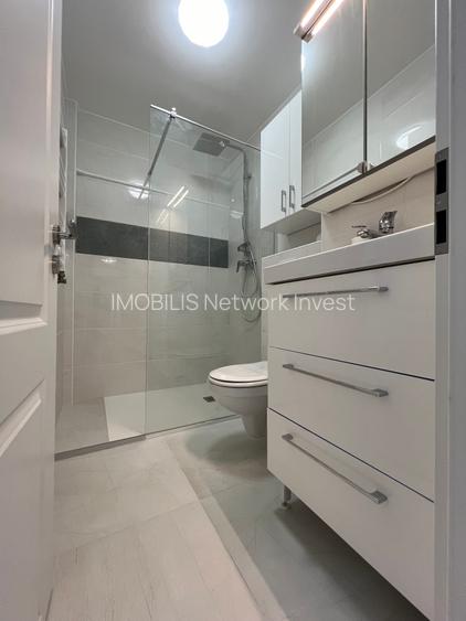 Ideal locuit/birouri!Ultracentral-Magheru, lux , 3 dormitoare - 7