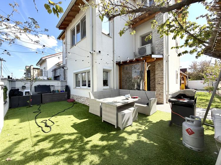 Duplex elegant cu 4 camere, 135 mp utili, zona centrala - Dumbravita
