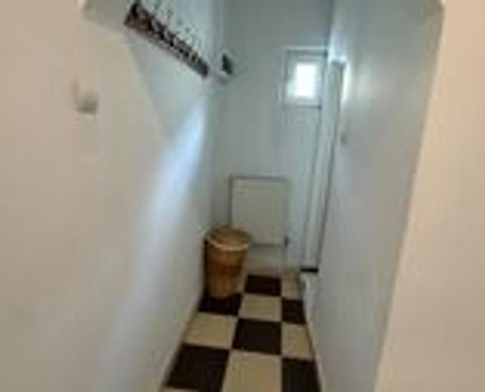 Decebal,Metrou,Piata Muncii,bl.2008,et.2/3,mobilat,utilat complet,AC,balcon .