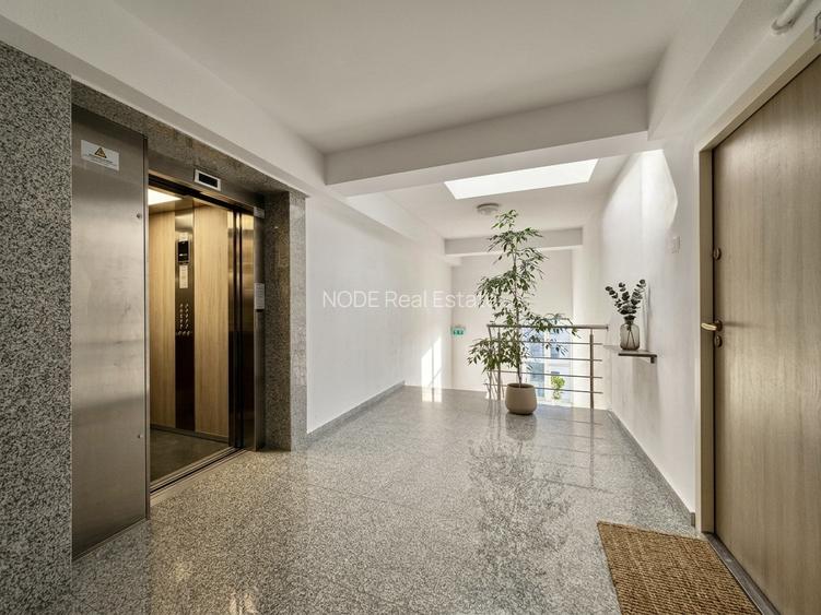 | Penthouse | 200 mp deasupra orașului - 11