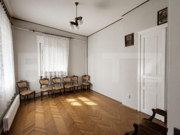 Casa de inchiriat, D+P+M, 190 mp, zonă Ultracentrală!