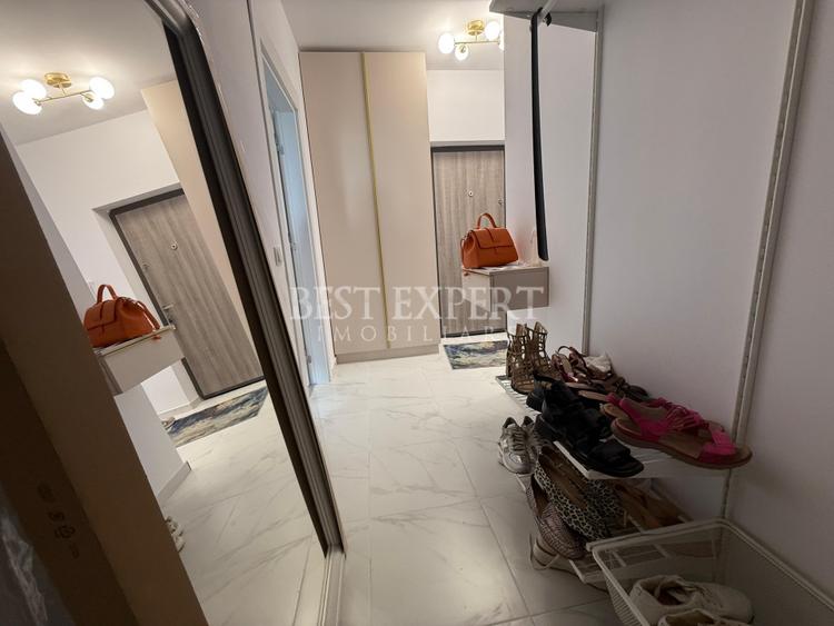 2 Camere de inchiriat complet mobilat si cu Parcare acoperita