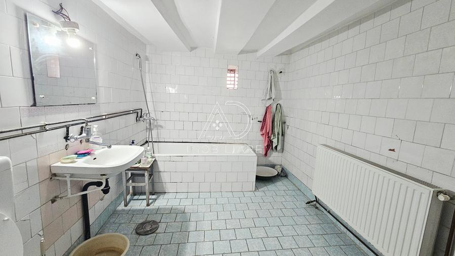 Casă P+1 de vânzare în Bumbești-Jiu