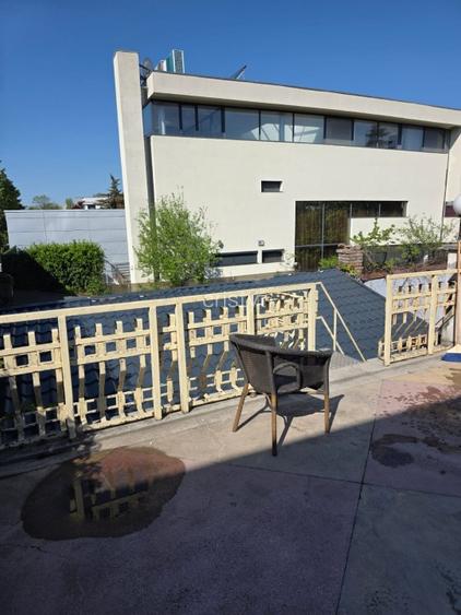 Particular vand casa la curte zona   dr sarii - 4