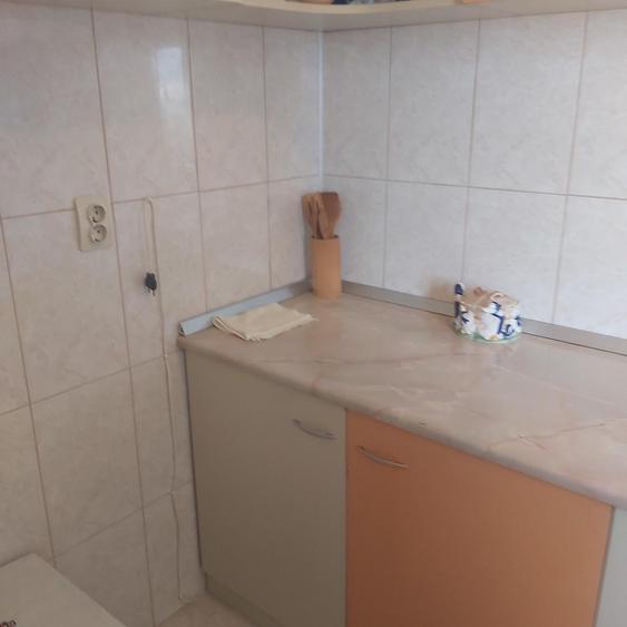 Apartament cu 2 camere de închiriat – Str. 13 Decembrie | Etaj 7/9 | 400 €/lună