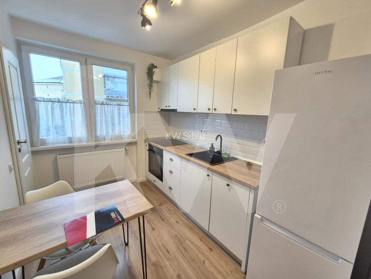 Apartament 3 camere de închiriat – etaj 2, la 5 minute de Centrul Sibiului - 4