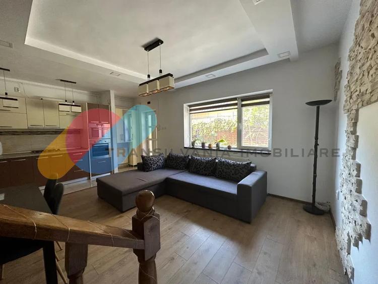 Apartament 2 camere, 60mp, in Casă, Curte Privată, 2 Parcări, Ideal pentru Cuplu