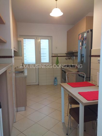 Stefan cel Mare, 3 camere,bloc retras ferit de zgomot, etaj 1,suprafata 70 mp - 5