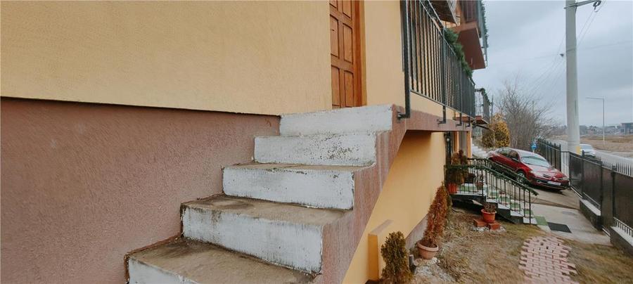 IASI VISAN BUCIUM CASA DUPLEX LA STRADA